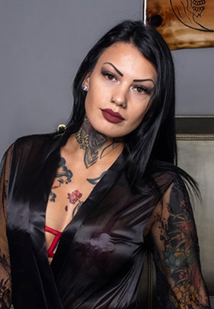 Darcy Diamond VR