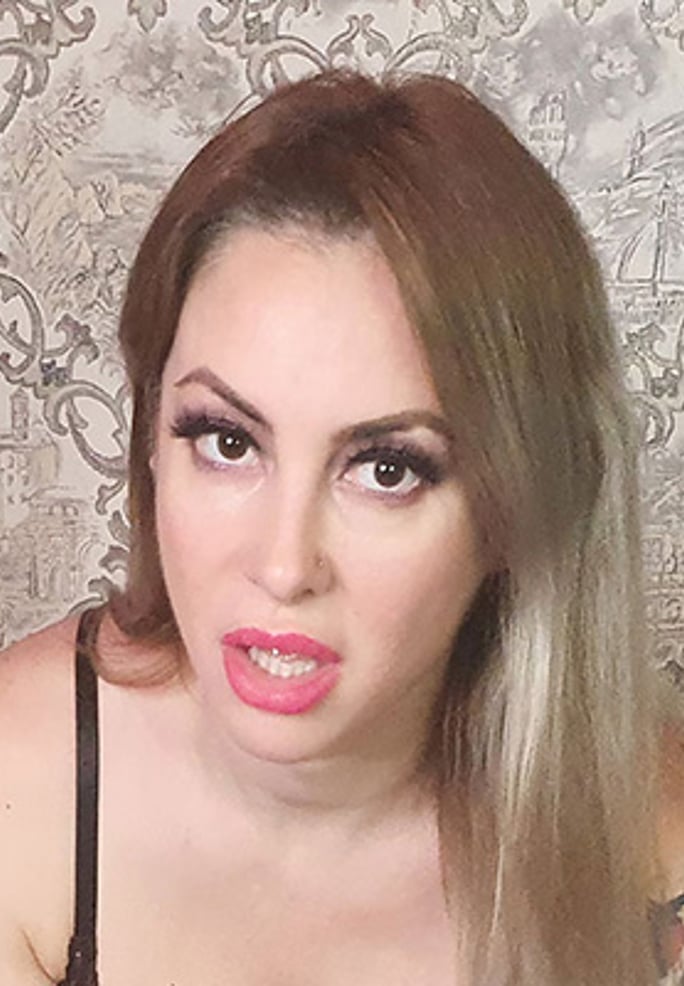 Britney Kelly VR