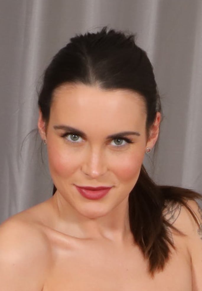Hattie Grace VR