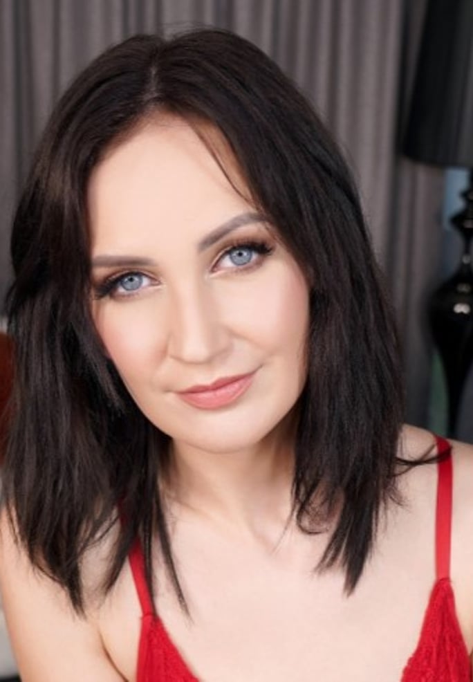 Charlotte Carter VR