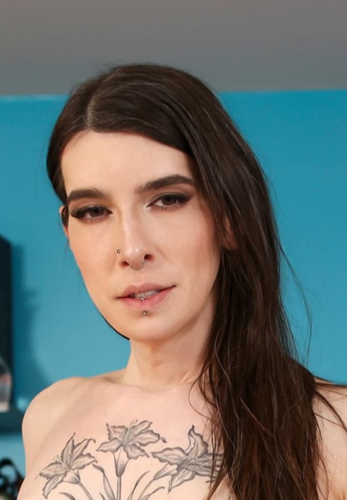 Christie Darrow VR