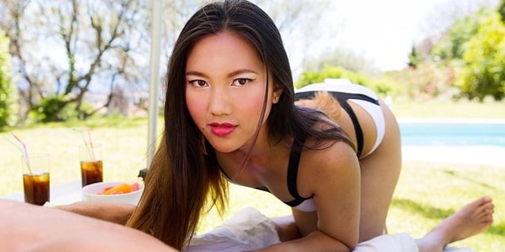Top 5 Asian VR Porn Stars