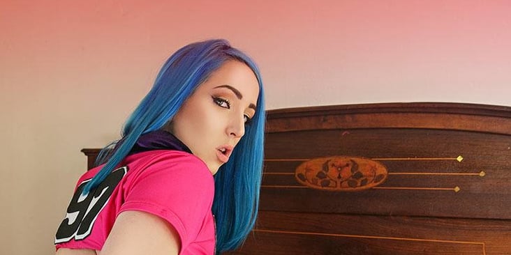 VR Porn Short Reviews: Vegeta Bangs Bulma