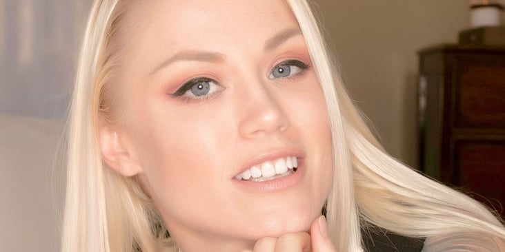 See Ash Hollywood As You Have Never Seen Her Before