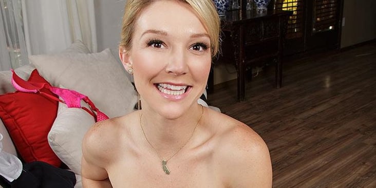 When You Just Need a Professional, Hire Escort Laura Bentley