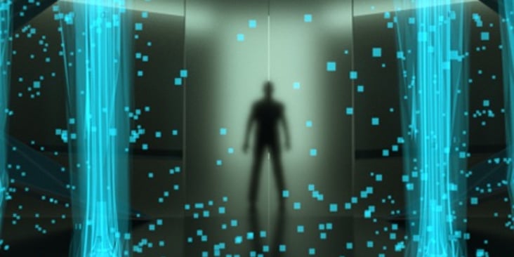 The VR City Between Two Worlds