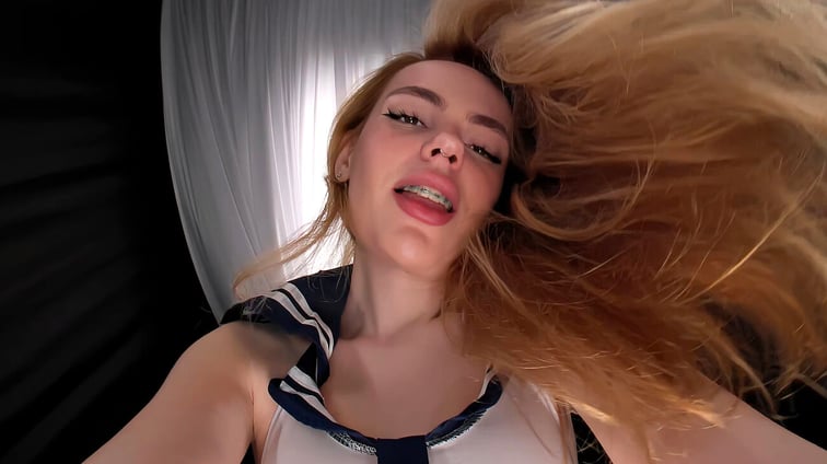 Luna on Top Luna VRQueens VRSUN vr porn video
