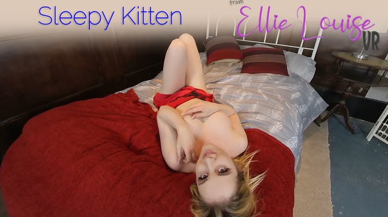 Playful Kitten Ellie Louise Ellie Louise VR vr porn video