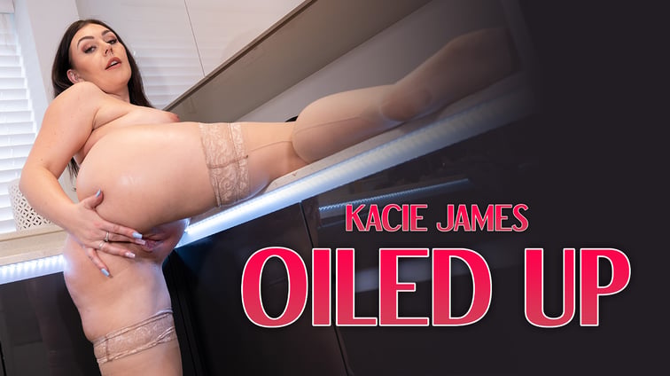 Oiled Up - Kacie James Kacie James DeviantsVR vr porn video
