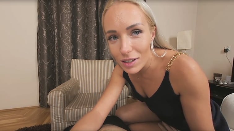 Creampie Sex With A Beautiful Blonde Girl P1 Angelika Grays ChinChinVR vr porn video