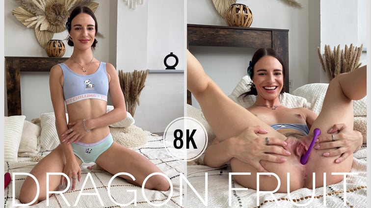 Beautiful Model Masturbates Her Pussy Dragon Fruit PS-Porn vr porn video