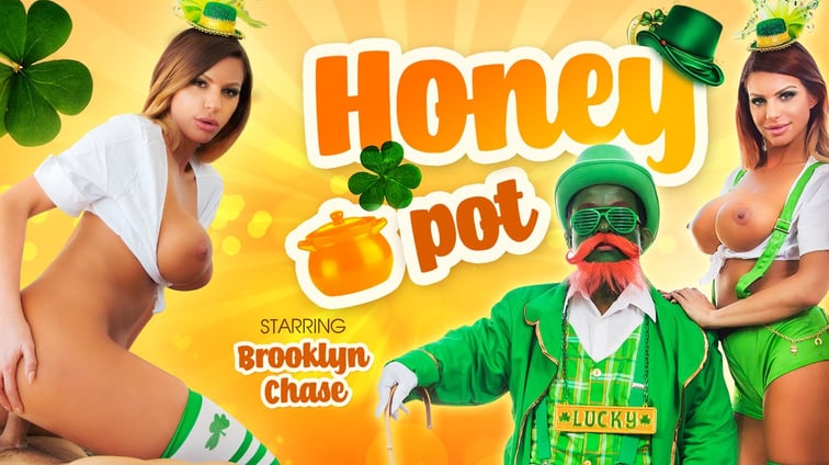 Honey Pot - Rubbing and Fucking Tight Pussy VR Porn Brooklyn Chase VR Bangers vr porn video