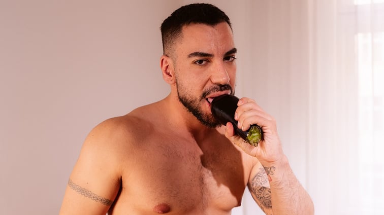 [Gay] The Naked Chef Noel Santoro VirtualRealGay vr porn video