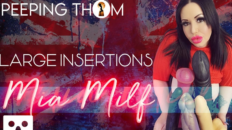 Mia MILF - Large Insertions Mia Milf Peeping Thom vr porn video