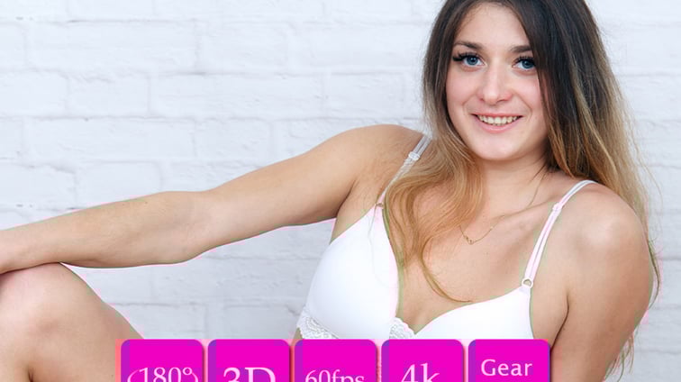 Abril Real Amateur Nude Casting Virtual Reality Backstage Abril FeelmeVR vr porn video