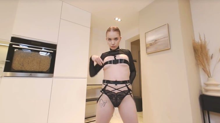Wikki got moves that will leave you breathless Wikki K LIN VR vr porn video